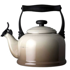 Le Creuset Traditional Kettle